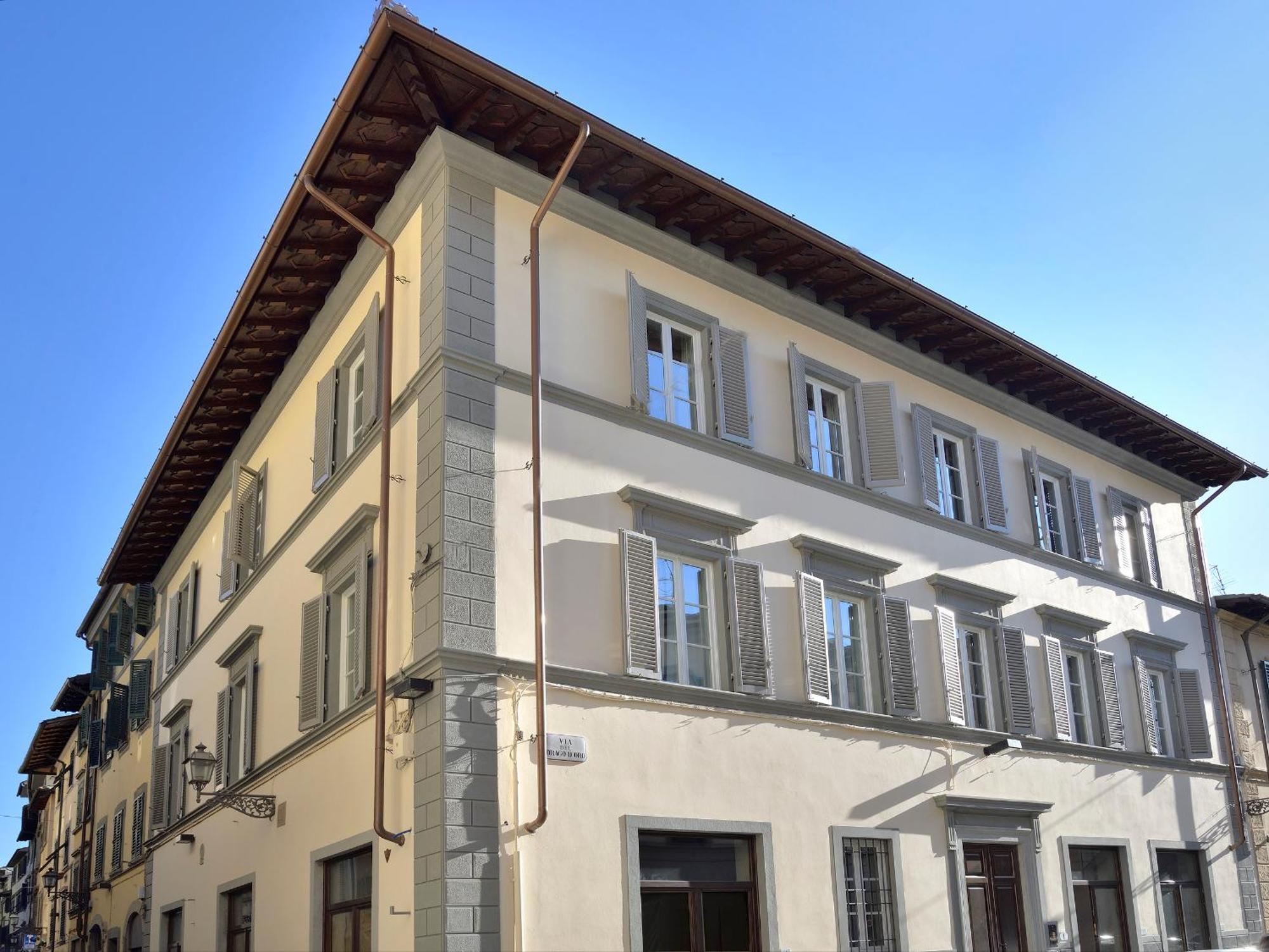 Drago D' Oro Apartment